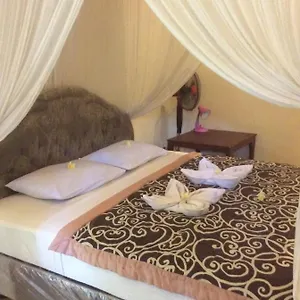 Rumah Irak Et Kadek Bali Bed & Breakfast