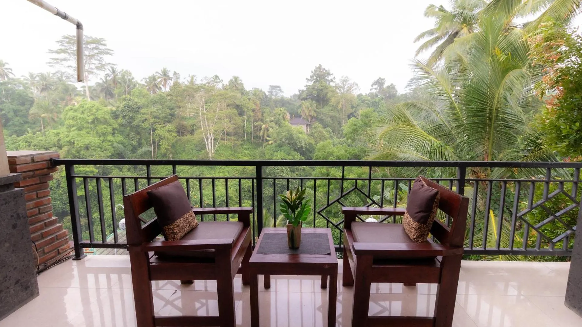 *** Ośrodek wypoczynkowy Doni House & Villas Ubud Indonezja